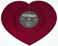 ELVIS PRESLEY - ITS NOW OR NEVER (HEART SHAPED PURPLE vinyl 7")